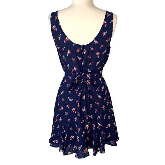 Francesca’s Trixxi Navy Blue Boho Floral Sleeveless Mini Dress NWT - Picture 4 of 9